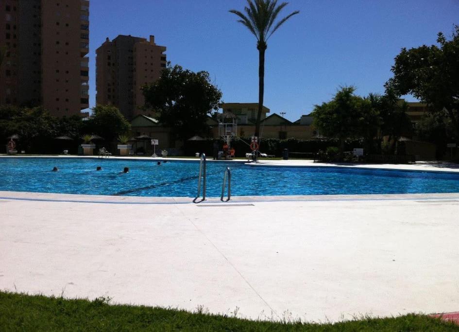 Apartamento Primera Linea Playa 托雷莫利诺斯 外观 照片